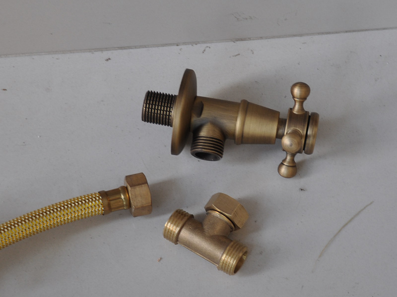 Van góc T cầu GCV11