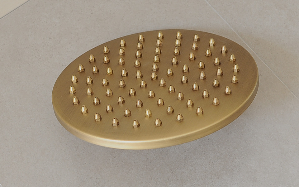 Bát sen tắm đồng thau, bát sen mưa.