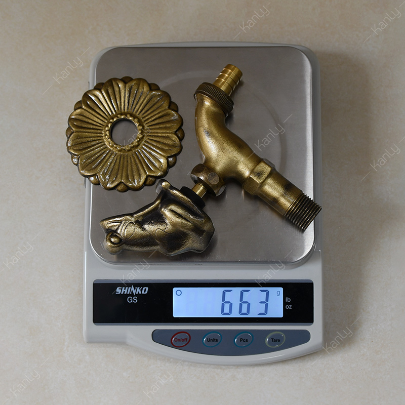 Trọng lượng vòi hồ gắn tường dày nặng chất lượng