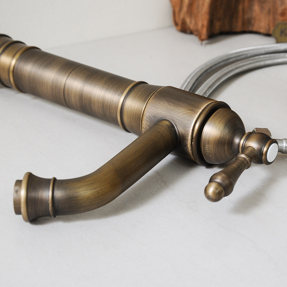 Vòi lavabo nóng lạnh bằng đồng thau giả cổ, cổ điển