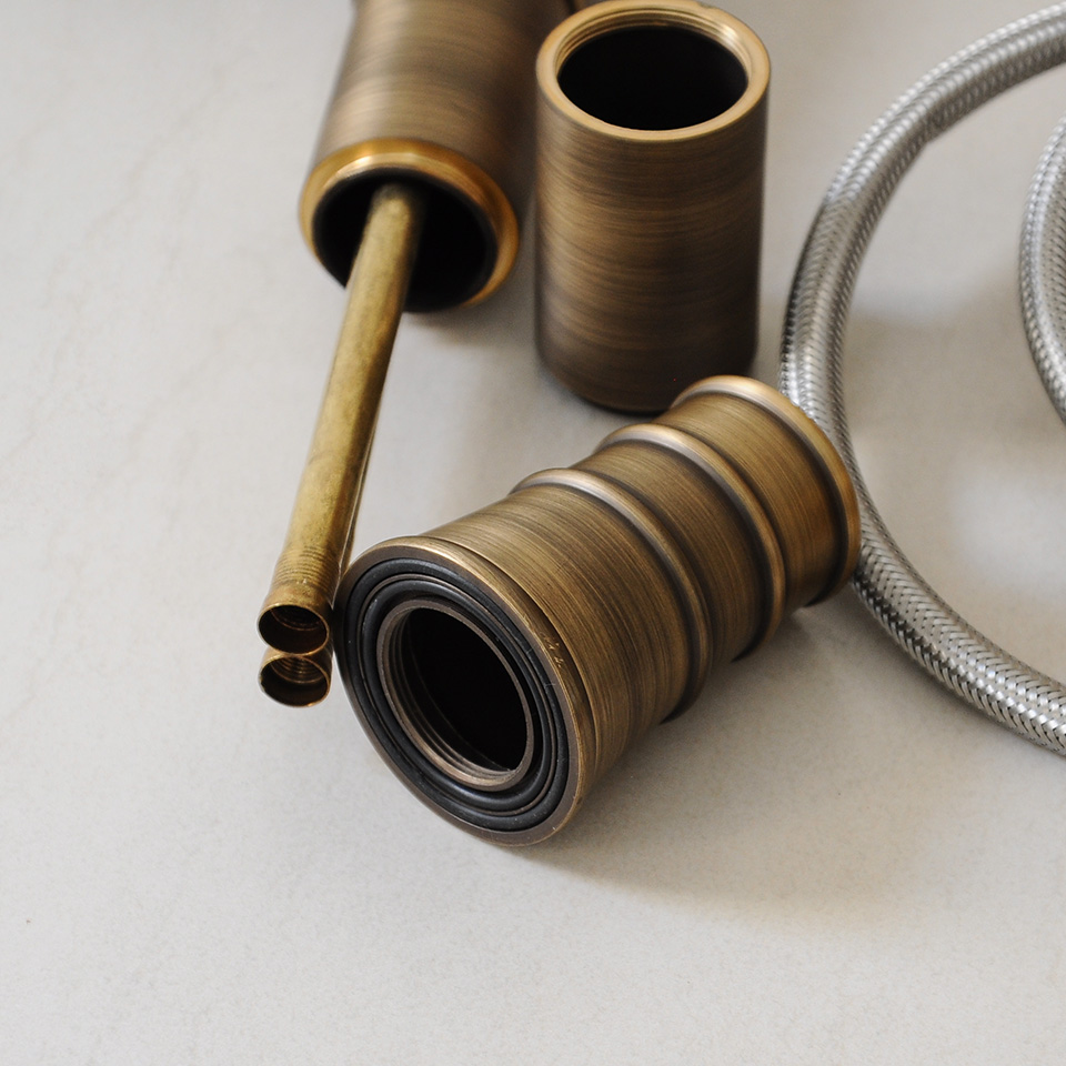 Vòi lavabo nóng lạnh bằng đồng thau giả cổ, cổ điển