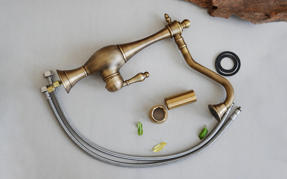 Vòi cổ điển chậu bếp, bằng đồng thau, nóng lạnh