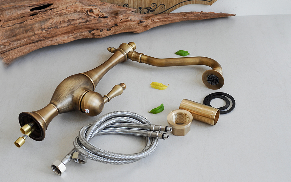 Vòi cổ điển chậu bếp, bằng đồng thau, nóng lạnh