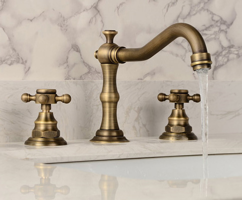 vòi chậu 3 lỗ bằng đồng thau