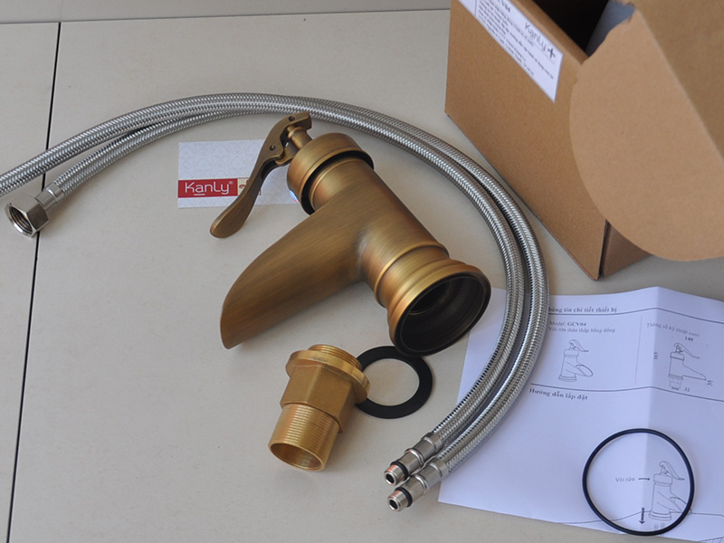 Vòi chậu rửa mặt, nóng lạnh, cổ điển, bằng đồng thau