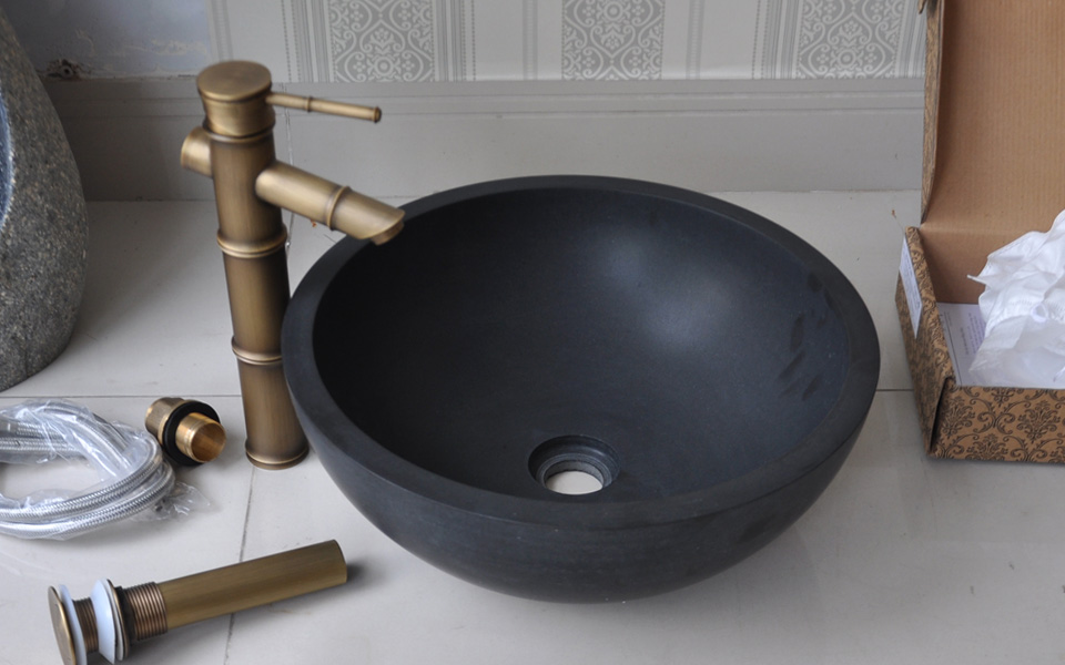 lavabo đá tự nhiên