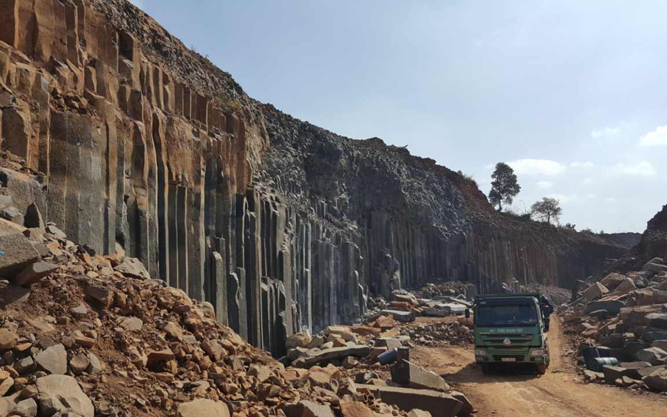 lavabo đá tự nhiên