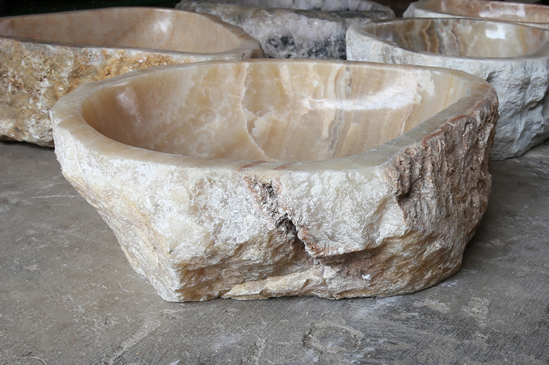Vẻ đẹp xù xì, tự nhiên của chậu rửa mặt bằng đá ONY51i