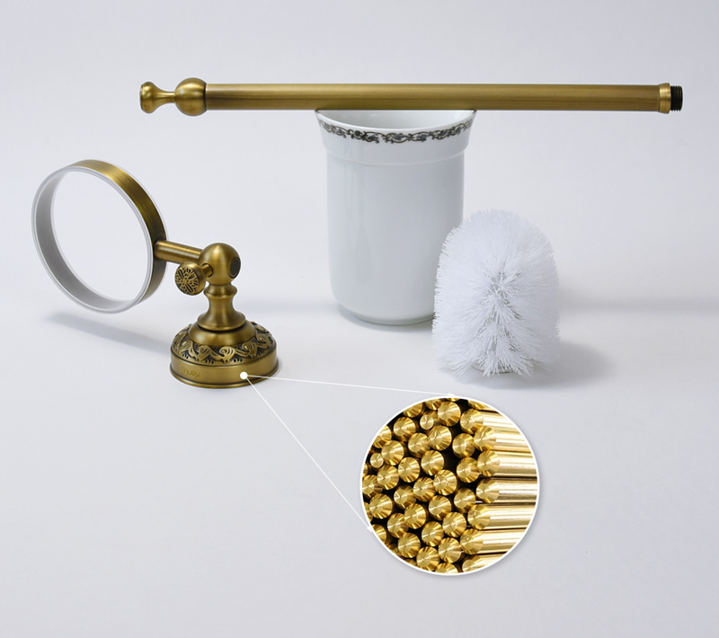 Cọ toilet bằng đồng thau phong cách hoàng gia, sang trọng