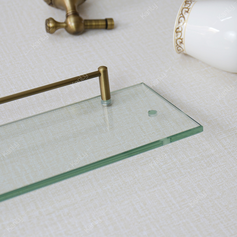 Mặt kính để đựng mỹ phẩm, vật dụng mang đến vẻ đẹp sang trọng