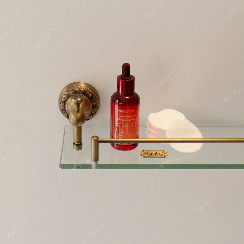 kệ đựng mỹ phẩm treo tường GCH14 giúp sắp xếp các vật dụng phòng tắm gọn gàng