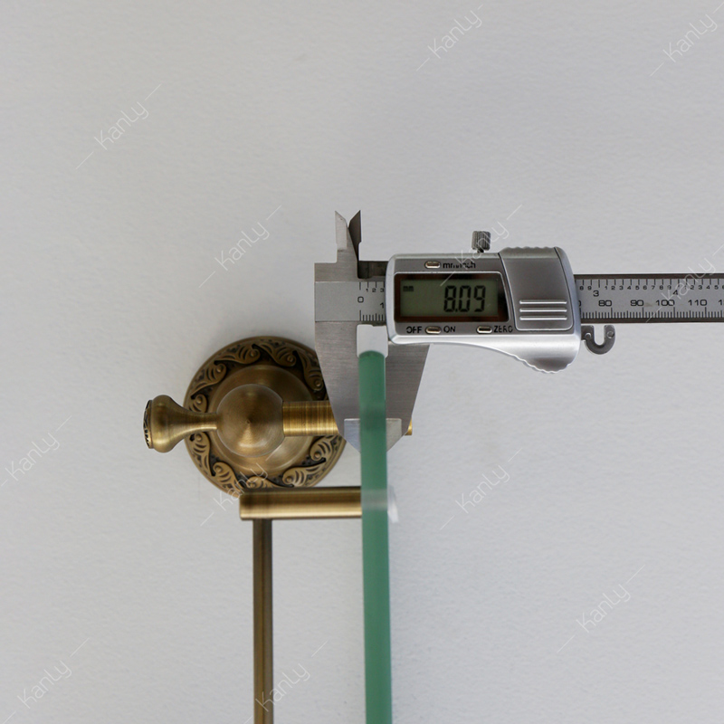 Mặt kính thủy tinh đựng mỹ phẩm 8 ly dày nặng