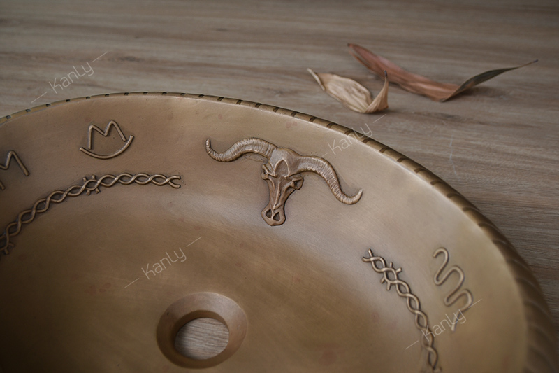 Lavabo bằng đồng thau đúc nặng dày