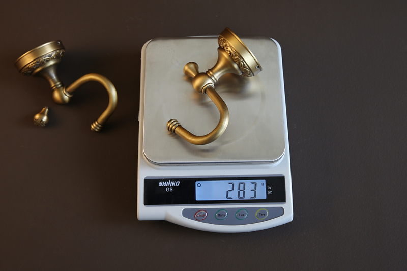 Móc quần áo treo tường GCH01N nặng dày, chất lượng