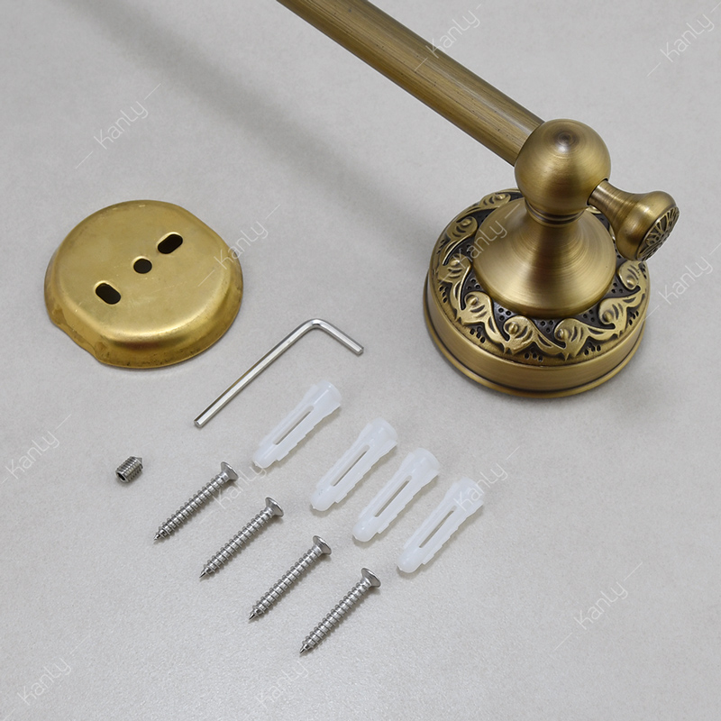 Mở hộp thanh treo đồ GCH11 có các ốc vít, tắc kê nhựa theo kèm