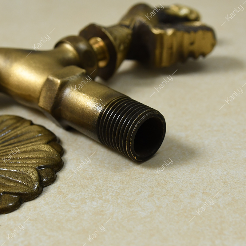 Vòi nước đồng hình con gà GCT02C có một đường cấp nước duy nhất