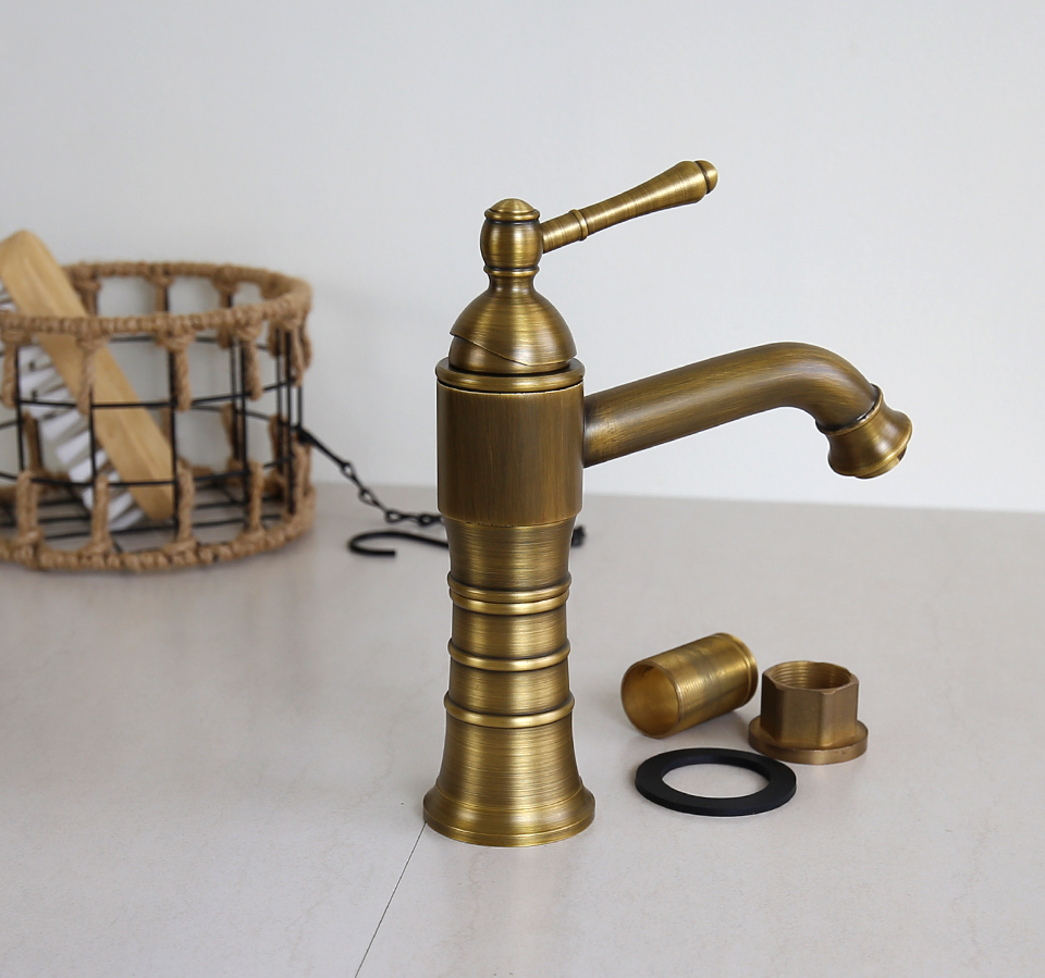 Vòi nước lavabo âm bàn GCV13