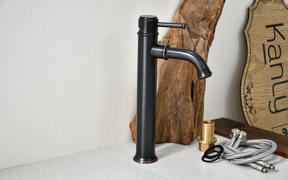 Vòi nước nóng lạnh lavabo