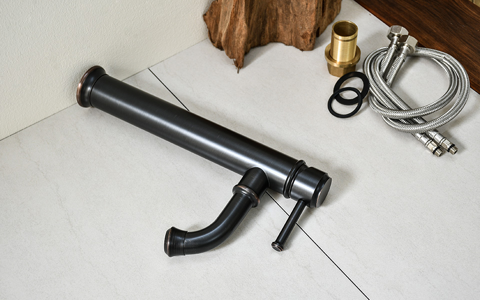 Vòi nước nóng lạnh lavabo