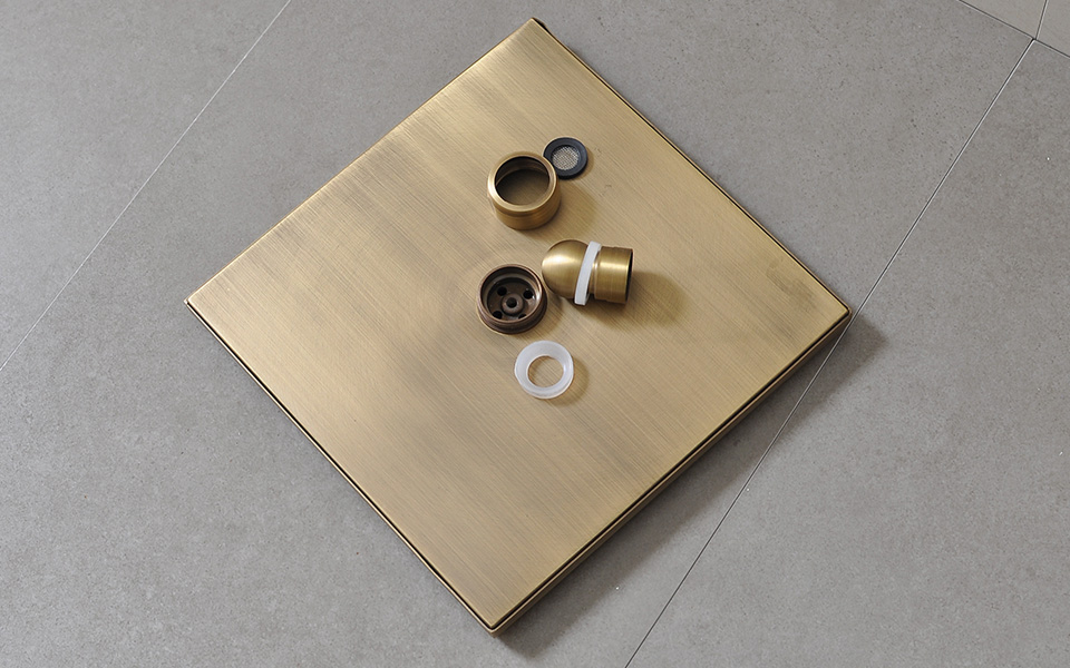 bát sen vuông bằng đồng