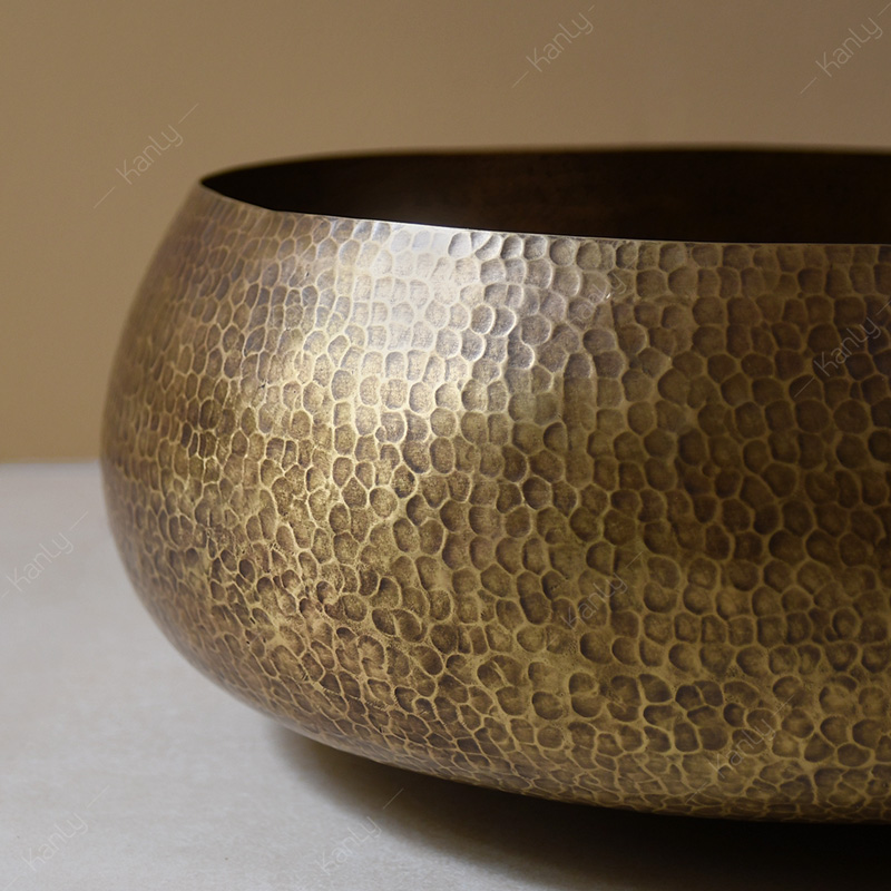 Họa tiết là những vết gõ