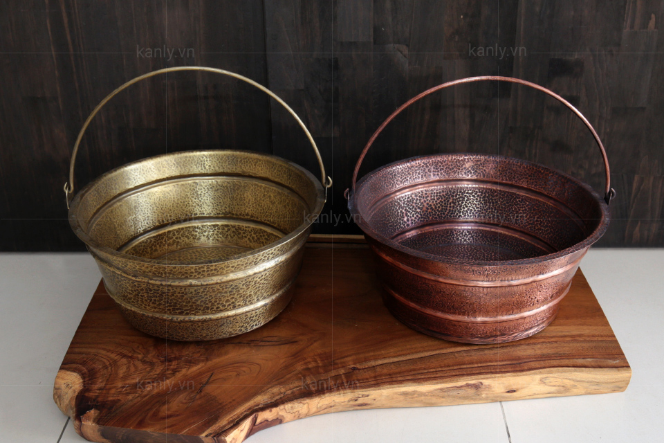 Chậu lavabo bằng đồng thau và đồng đỏ tự nhiên