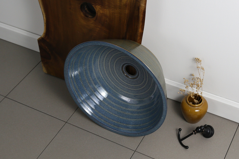 Chậu sứ SU018 phù hợp với không gian kiến trúc nội ngoại thất theo xu hướng cổ điển