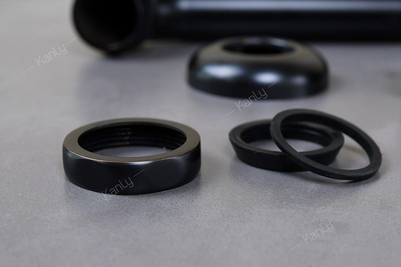 Trang bị gioăng cao su chống rò rỉ nước thải