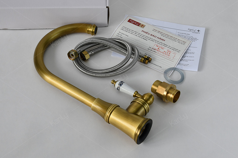 Mở hộp vòi đồng thau nóng lạnh GCC07