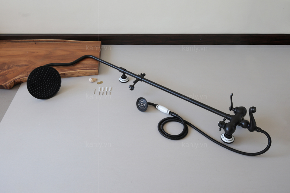 Sen cây tắm đứng giá rẻ, vòi hoa sen cây cổ điển