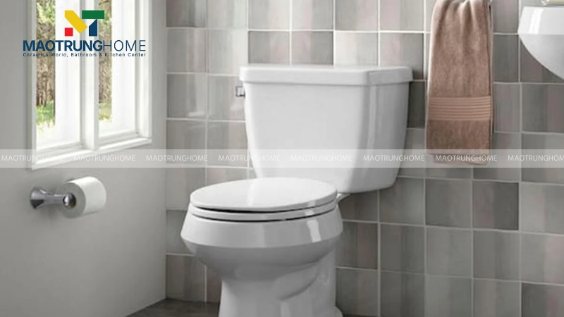 Bồn cầu, hay còn được gọi là bàn cầu hoặc xí bệt