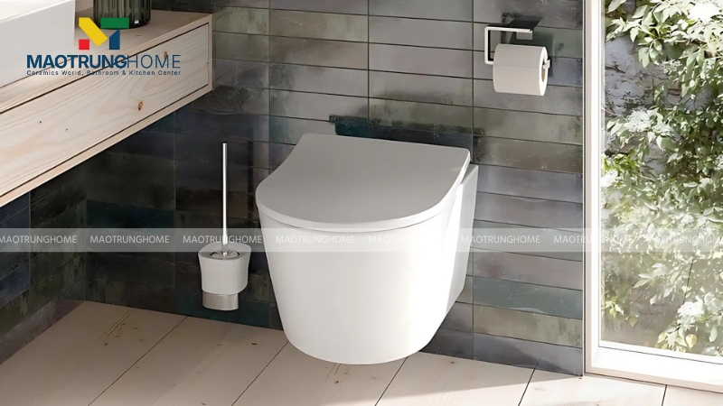 Bồn cầu treo tường giúp tăng tính thẩm mỹ cho nhà vệ sinh trông gọn gàng hơn