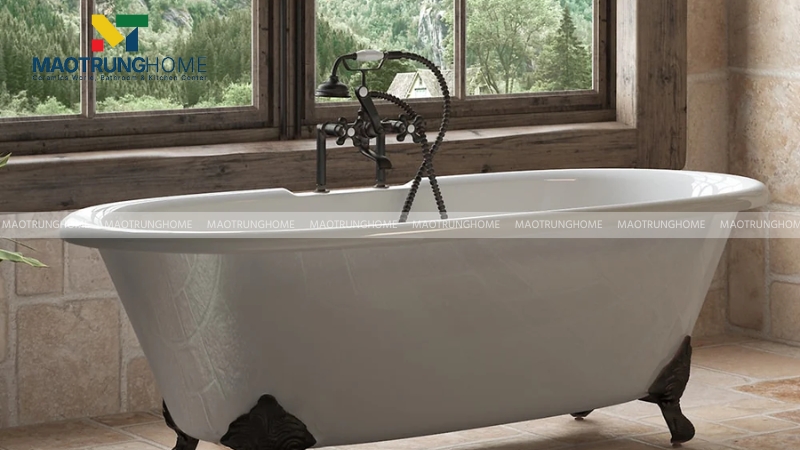 Kinh nghiệm chọn mua bồn tắm có chân yếm