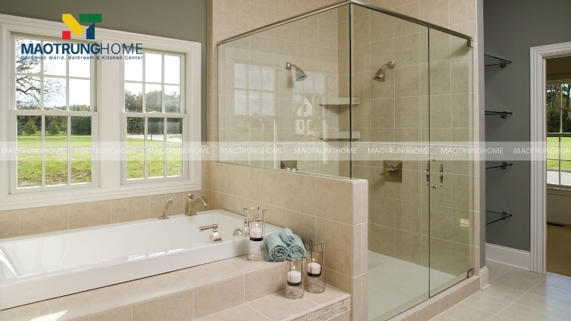 Cân nhắc không gian có đủ rộng để lắp bồn tắm và vòi sen riêng biệt