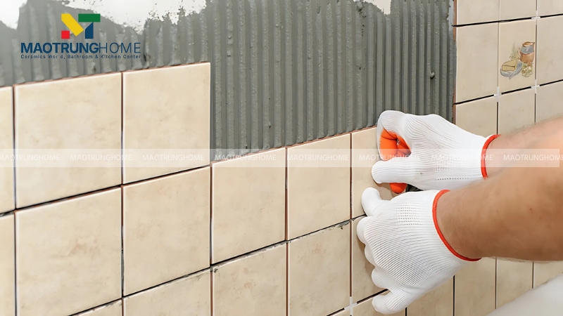 Keo dán gạch có thể sử dụng trên nhiều loại bề mặt