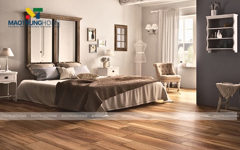 Phòng ngủ với sàn gạch men Matt giả gỗ