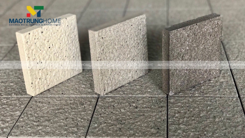 ạch porcelain và ceramic khác nhau ở thành phần và quy trình sản xuất