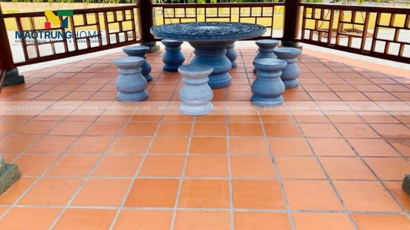 Gạch tàu trơn không họa tiết