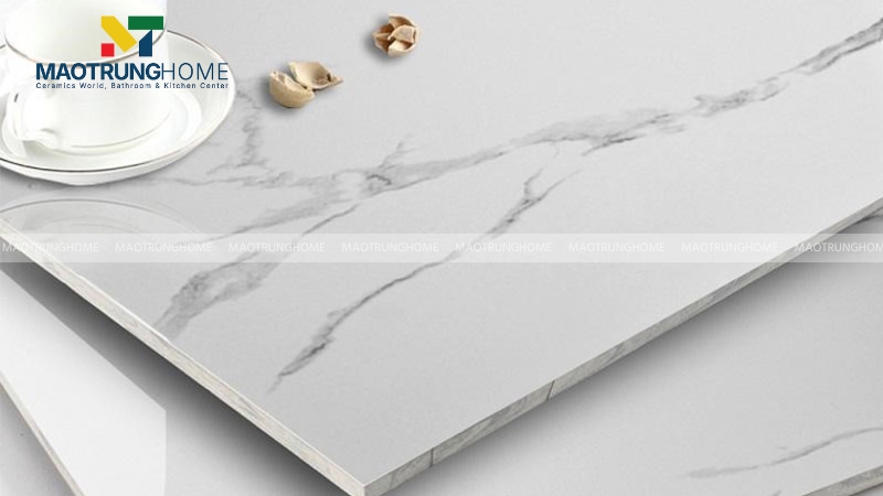 Gạch xương đá thường có giá cao hơn so với gạch ceramic