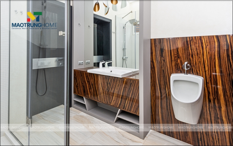 Mẫu bồn tiểu nam treo tường