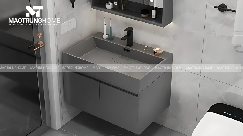 Lavabo treo tường hoặc lavabo góc là lựa chọn tối ưu với phòng tắm nhỏ dưới 2m²
