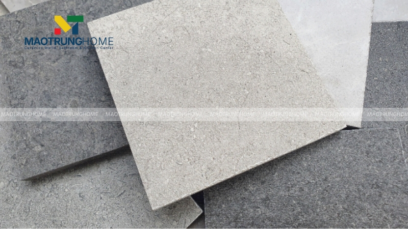 Kết cấu đặc và dày khiến gạch Granite nặng hơn
